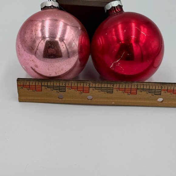 2 VINTAGE  SHINY BRITE MADE USA GLASS Christmas Ornaments Red and Pink 3" - Picture 2 of 14